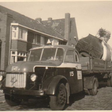 Kenteken: A 36450; Steyr, foto: archief PAX