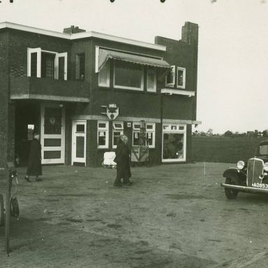 Kenteken: A 2853; Chevrolet, garage W. Bosch, Westerbroek, 1938 (2437-031)