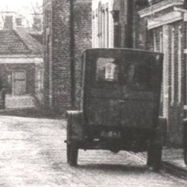 Kenteken: A 831;  Ford T,  Middelstum, Burchtstraat ca. 1920 foto: uitsnede 818-9864.jpg