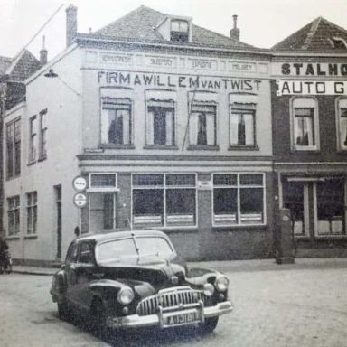 Kenteken: A 13181; Buick Roadmaster, Dordrecht, eind jaren '40, foto: G. Vegter
