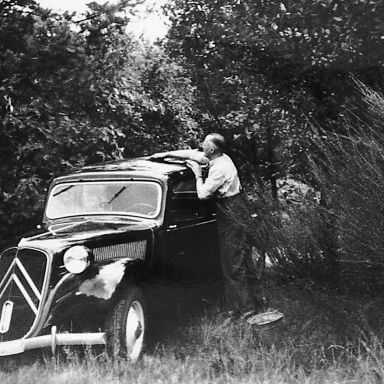 Kenteken: A 28252; Citroën Traction Avant, foto: H. Bos