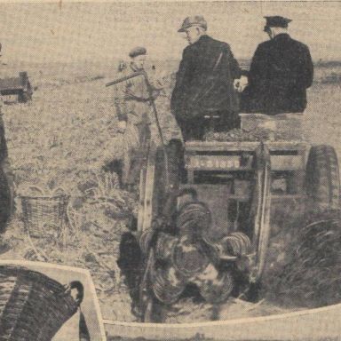 Kenteken: A 31850; Nieuwsblad v/h Noorden, 30-9-1948