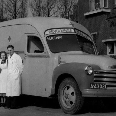 Kenteken: A 43021; Chevrolet, foto: O. L. Zoes
