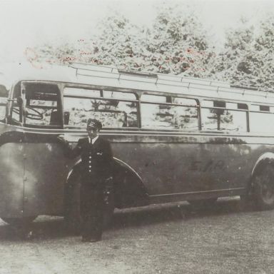 Kenteken: A 35172; Kromhout, chauffeur M. Kloosterman, foto: J. Harmsen