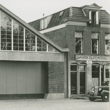 Kenteken: A 18310; Chevrolet, Groningen, Parallelweg 2, 1937, foto: uitsnede 1785-24854.jpg