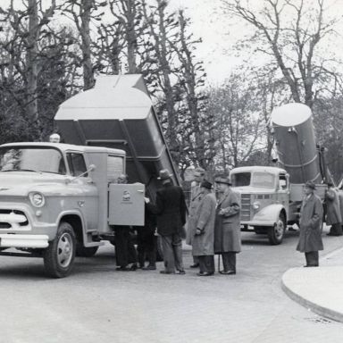 Kenteken: A 43332; Chevrolet, foto: Collectie Gemeente Eemsmond