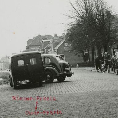 Kenteken: A 33593; Commer bestelauto, foto: uitsnede 154-8-153.jpg