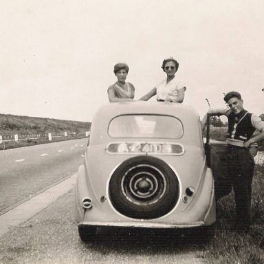 Kenteken: A 24103; Peugeot, locatie onbekend, foto: P. Steenhuis