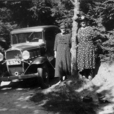Kenteken: A 8343; Chevrolet, Gieterbosch, 03-08-1937, foto: Albert C. Antema