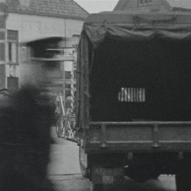 Kenteken: A 12892; Stewart, Winschoten, 1936, foto: Still uit GAVA-film AV2068
