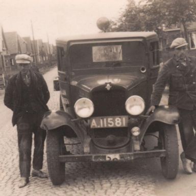 Kenteken: A 11581; foto 1: Chevrolet, foto: H. Zeeman