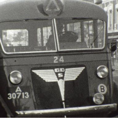 Kenteken: A 30713; Chevrolet, foto: Still uit GAVA-film AV20355