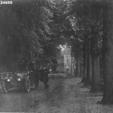 Kenteken: A 3377; Hansa-Lloyd, straatbeeld Ter Apel ca. 1920, foto: Streekhistorisch Centrum Stadskanaal (24655)