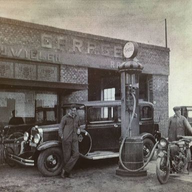 Kenteken: A 5949; Chevrolet, Garage Bosch, Westerbroek, Winschoterdiep, foto: A. D. den Hartogh