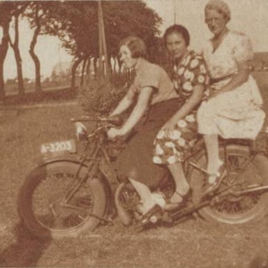 Kenteken: A 3203; foto: "Het Noorden in Woord en Beeld" 17-08-1934