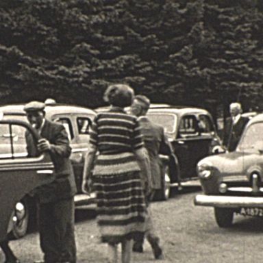 Kenteken: A 18728; Kaiser Frazer Henry J, 1954, foto: Still uit GAVA-film AV9626
