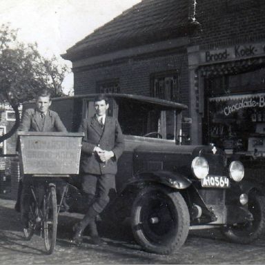 Kenteken: A 10564; Chevrolet, foto: Historische vereniging Bedum
