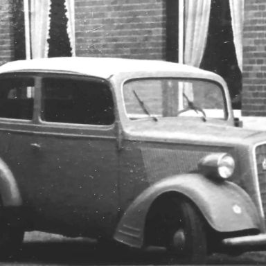 Kenteken: A 10975; Opel, 1937, foto: G. Vegter