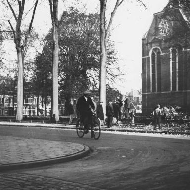 Kenteken: A 8443; Groningen, Nieuwe Boteringestraat ca. 1932 (1785-28066)