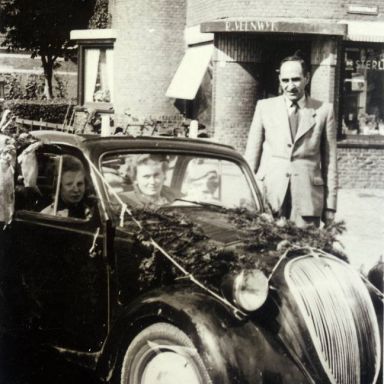 Kenteken: A 35882; Fiat 500 Topolino, foto: archief W. Mollema