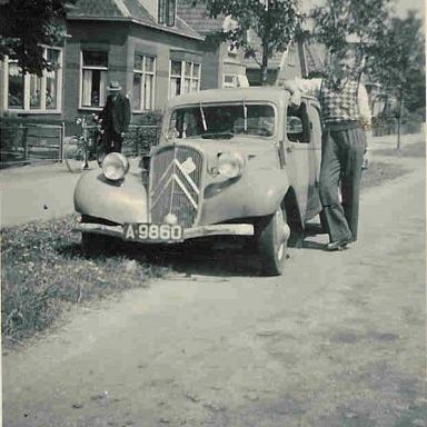 Kenteken: A 9860; Citroën Traction Avant, foto: P. Wildeboer-Oomkes