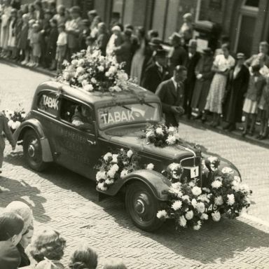 Kenteken: A 13145; Adler, foto: archief Koninklijke bedrijven Theodorus Niemeijer NV inv. nr. 133