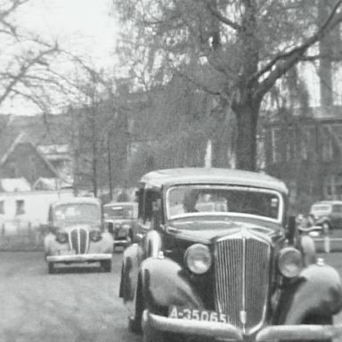 Kenteken: A 35065; Graham Paige, foto: still uit de film "De Commerciële Club Groningen" J. Thie, 1949 coll. GrA (2209-AV0535)