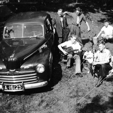 Kenteken: A 16125; Ford Deluxe, Luxemburg, 1953, foto: A. Velt