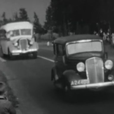 Kenteken: A 24403; Chevrolet, still uit de N.S.B. film "De Eerste Hagespraak", 01-06-1936, bron: <a href='https://nl.wikipedia.org/wiki/Nationaal-Socialistische_Beweging' target='_blank'>Wikipedia</a>