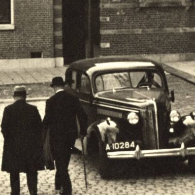 Kenteken: A 10284; Buick Roadmaster, Groningen, Guyotplein, 1937 (1785-28005)