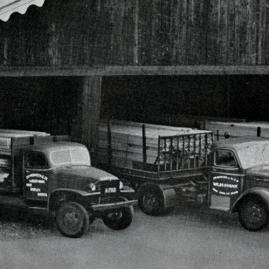 Kenteken: A 7113; GMC, foto uit de folder "Bouwt met hout van Meihuizen"