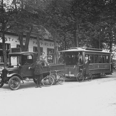 Kenteken: A 6914; Paterswolde, de Twee Provinciën, 1929 (1785-03016)