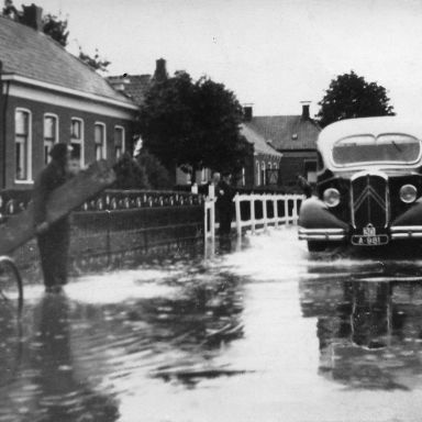 Kenteken: A 981; Citroën,  Loppersum juli 1936, foto: F. Wassenaar