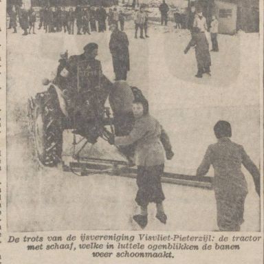 Kenteken: A 37248; Ford Dearborn, Nieuwsblad van het Noorden, 30-12-1950