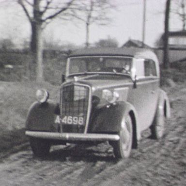 Kenteken: A 4698; Opel, foto: Still uit GAVA-film AV7699, 1938