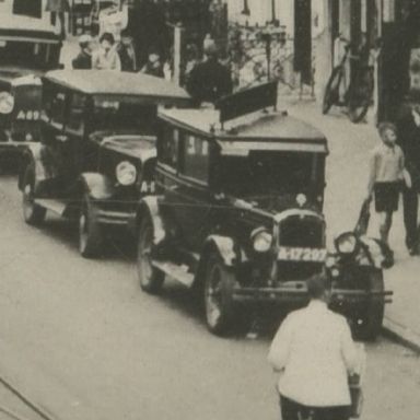 Kenteken: A 17297; Groningen. Oude Ebbingestraat, ca. 1925, foto: uitsnede 1986-25615.jpg
