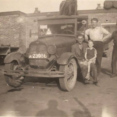 Kenteken: A 23986; Ford, foto: H.P. van der Berg
