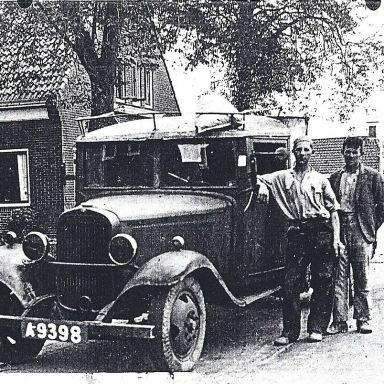 Kenteken: A 9398; Bedford, Rijkswerg, Ten Boer, foto: K. ter Laan