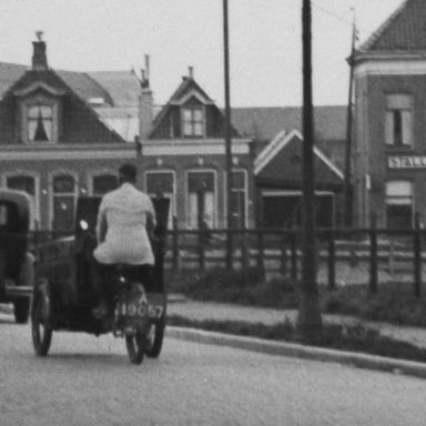 Kenteken: A 19057; Groningen, Damstersingel 1937. foto: uitsnede 1785-0941.jpg