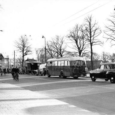 Kenteken: A 7560; Chevrolet,  Groningen, Herebrug 1953 (1785-28882)