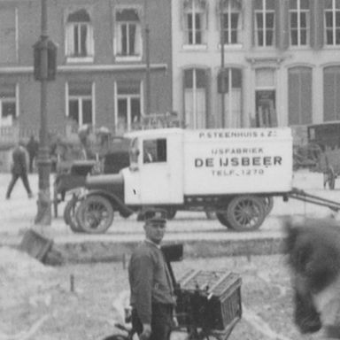 Kenteken: A 8927; Groningen, Vismarkt 1929, foto: uitsnede 1785-02731.jpg