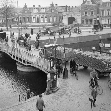 Kenteken: A 24257; Noorderbrug Leeuwarden, foto: H. E. Boonstra