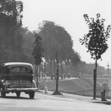 Kenteken: A 22872; Groningen, Zuiderpark, 1937, foto: uitsnede 1785-01766.jpg