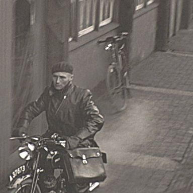 Kenteken: A 37673; Sparta, foto: Still uit GAVA-film AV10007