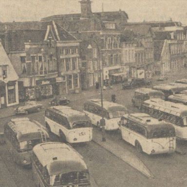 Kenteken: A 37682; Nieuwsblad van het Noorden, 28-11-1953