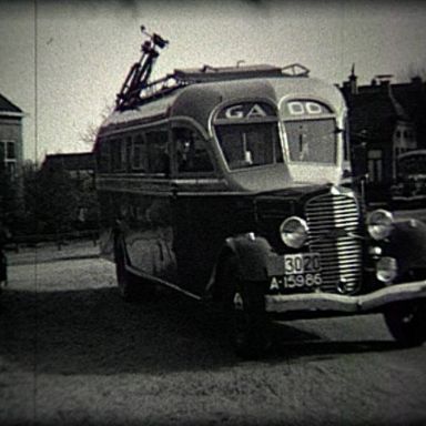 Kenteken: A 15986;  Diamond T, foto: Still uit GAVA-film AV0048