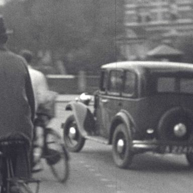 Kenteken: A 22474; Morris Ten, foto: still uit "Verkeersfilm", C. van der Mei, 1934, coll. GrA (2209-0176)