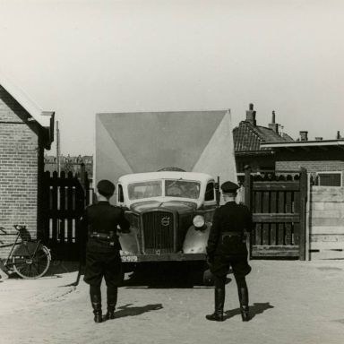 Kenteken: A 29919; Volvo betonwerken VAM ca. 1951, foto: archief Dienst Openbare Werken (1485)