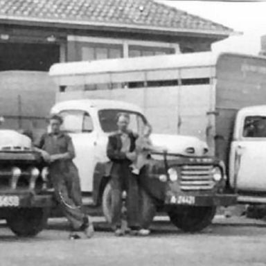 Kenteken: A 26658; Ford, Wagenpark Bok, vijftiger jaren, foto: J. Smits