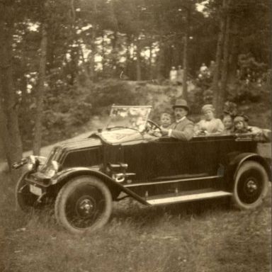 Kenteken: A 7140; Renault, foto: E. Boerma